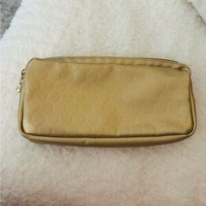 It Cosmetics Gold Honeycomb Patterned Brush Makeup bag
